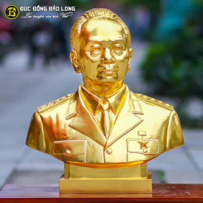  Tượng Đồng bác Võ Nguyên Giáp bán thân dát vàng 9999 cao 5 tấc (50 cm) ở Sài Gòn TPHCM