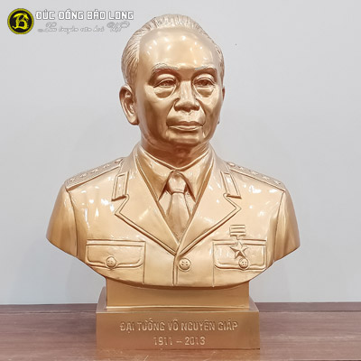  Tượng Đồng bác Võ Nguyên Giáp bán thân cao 4 tấc (42 cm) ở Sài Gòn TPHCM
