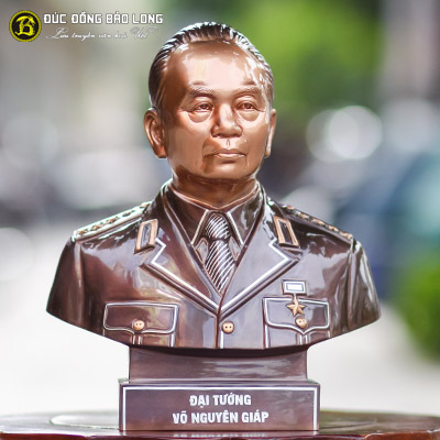 Tượng Bác Giáp bán thân bằng đồng khảm tam khí ở Sài Gòn TPHCM