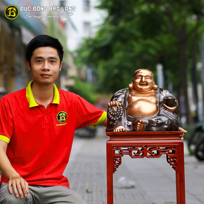  Tượng Đồng Phật Di Lặc Ngồi Cầm Thỏi Vàng Khảm Tam Khí cao 3 tấc ( 34 cm ) ở Sài Gòn TPHCM