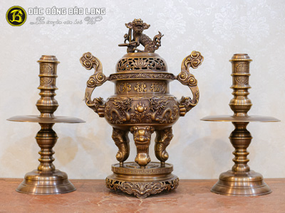 Bộ Tam Sự Nến Đỉnh Rồng Đúc Nổi 3D Bằng Đồng Vàng Cao 50cm Giả Cổ ở Sài Gòn TPHCM