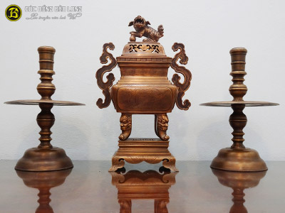 Bộ Tam Sự Nến Bằng Đồng Đỏ Mẫu Đỉnh Vuông Tai Mây Hạ Màu Thời Gian Bộ 60cm ở Sài Gòn TPHCM