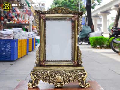 Khung Ảnh Thờ Bằng Đồng Vàng Cao 55cm Màu Trầm Cổ tại Sài Gòn TPHCM