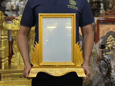 Khung Ảnh Thờ Đúc Bằng Đồng Đỏ Dát Vàng 9999 Cao 41Cm tại Sài Gòn TPHCM