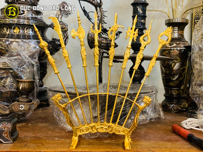 Bộ Bát Bửu Bằng Đồng Vàng Cao 30cm Mạ Vàng 24k tại Sài Gòn TPHCM