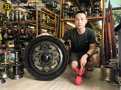 Chiêng Đồng ĐK 67cm Ám Hoa Văn ở Sài Gòn TPHCM