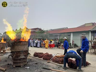 Đúc Chuông Đồng - Đại Hồng Chung 500kg Cho Chùa Tân Sơn