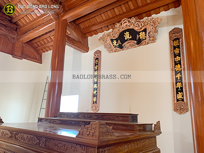 Bộ Cuốn Thư Câu Đối Bằng Đồng Đỏ Chữ Dát Vàng 1m76 Lắp Tại Mỹ Đức