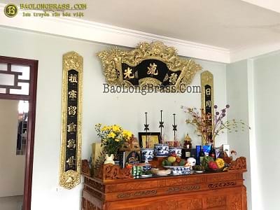 Bộ Cuốn Thư Câu Đối Bằng Đồng Vàng Nền Đen 1m76 tại Sài Gòn TPHCM