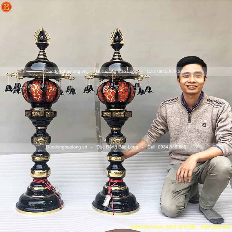 Đèn Thờ Cắm Điện Bằng Đồng cao 1m26 ở Sài Gòn TPHCM