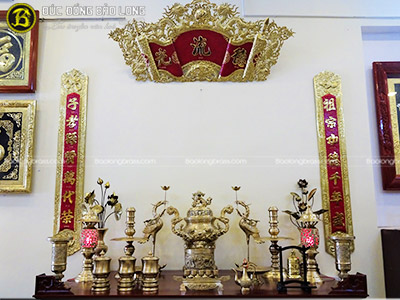 Bộ Đồ Thờ Bằng Đồng Đầy Đủ Đỉnh Long Phụng Màu Vàng Mộc 70cm ở Sài Gòn TPHCM