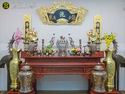 Bộ Đồ Thờ Bằng Đồng Đầy Đủ Đỉnh Vuông Cổ Khảm Tứ Linh 60cm ở Sài Gòn TPHCM