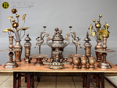 Bộ Đồ Thờ Bằng Đồng Đầy Đủ Khảm Long Phụng 1 Chữ Vàng 60cm ở Sài Gòn TPHCM