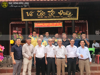 Đại Tự Võ Tộc Từ Đường Bằng Đồng 3m01 x 68cm ở Sài Gòn TPHCM