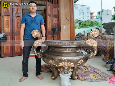 Lư Hương Đồng Hoa Sen Chữ Phật cao 1m27