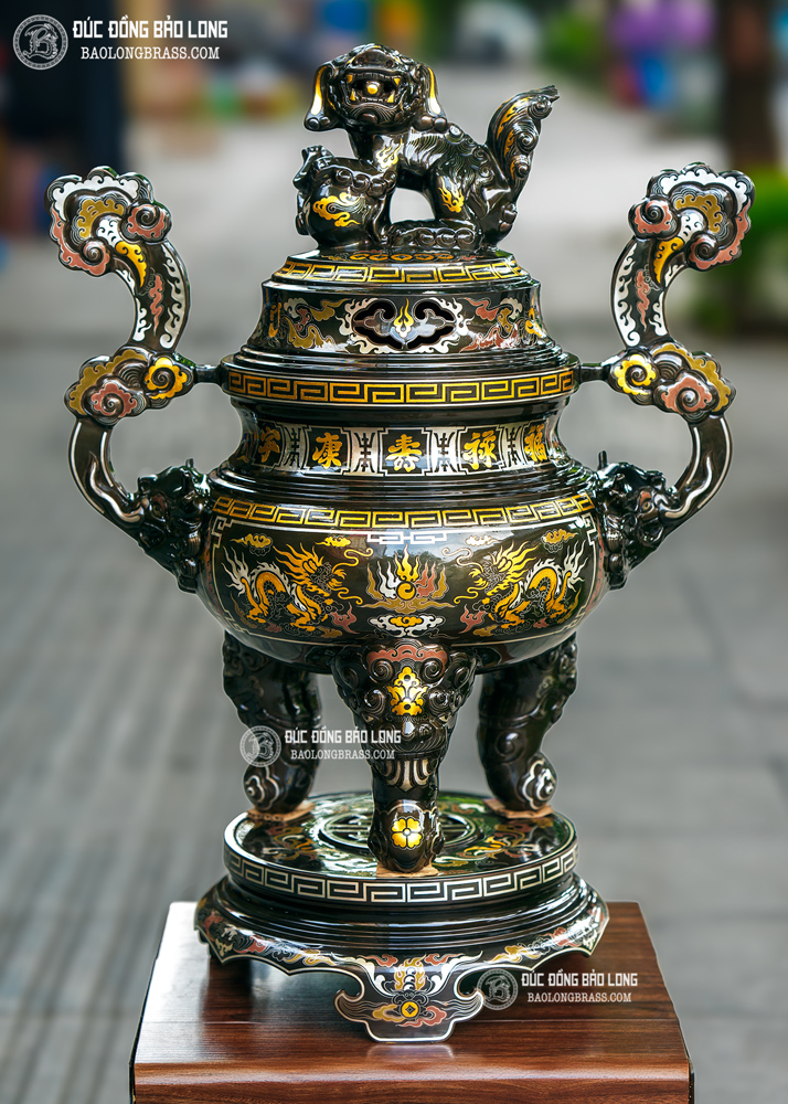Lư Thờ Bằng Đồng Khảm Ngũ Sắc Vàng Bạc Cao 70cm Cực Đẹp ở Sài Gòn