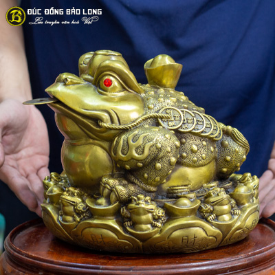 Tượng Đồng Cóc Ba Chân Ngậm Tiền Đế Cóc Bằng Đồng Vàng Nhiều Kích Thước ở Sài Gòn TPHCM