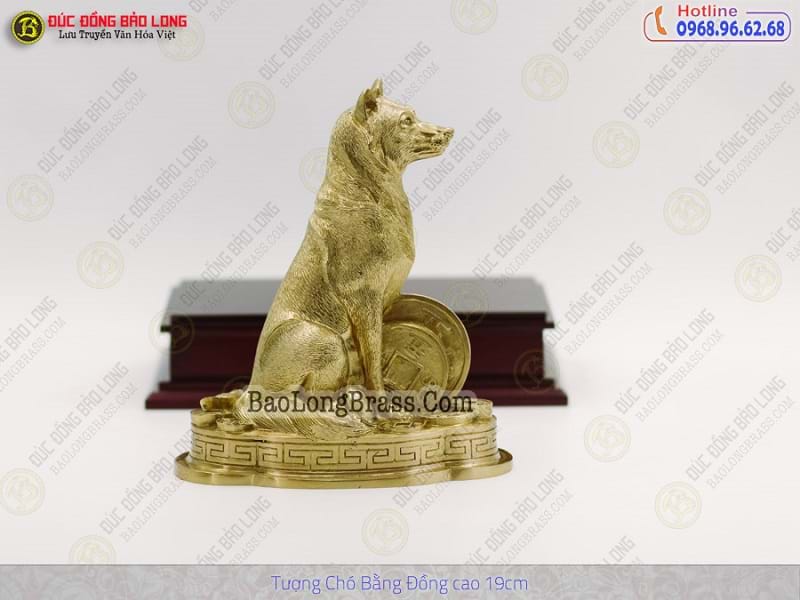 Tượng Đồng Tuất ( Chó ) cỡ nhỡ cao 2 tấc ( 19 cm ) ở Sài Gòn TPHCM