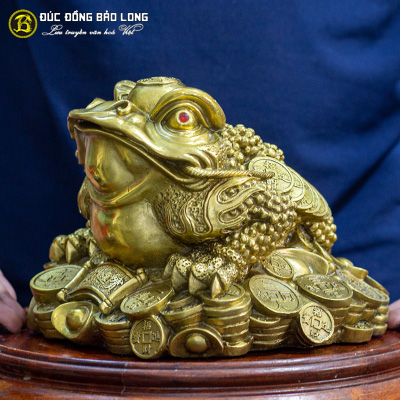 Tượng Đồng Cóc Ba Chân Cuốn Thư Bằng Đồng Vàng Nhiều Kích Thước ở Sài Gòn TPHCM