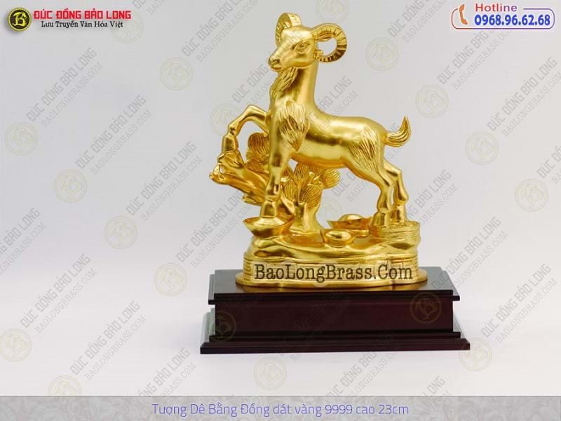 Tượng Đồng Mùi ( Dê ) cỡ nhỡ Dát Vàng 9999 cao 2 tấc ( 23 cm ) ở Sài Gòn TPHCM