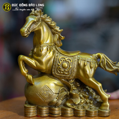 Tượng Đồng Ngọ ( Ngựa ) Cưỡi Túi Tiền cao 2 tấc ( 20 cm ) ở Sài Gòn TPHCM