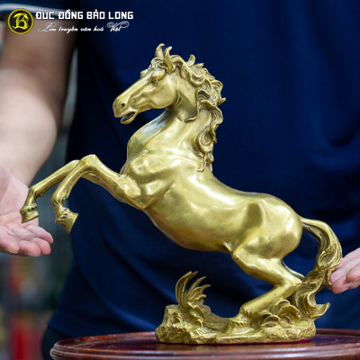 Tượng Đồng Ngọ ( Ngựa ) Hí cao 3 tấc ( 27 cm ) ở Sài Gòn TPHCM