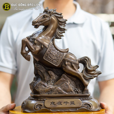 Tượng Đồng Ngọ ( Ngựa ) Phong Thủy Màu Trầm Cổ ở Sài Gòn TPHCM