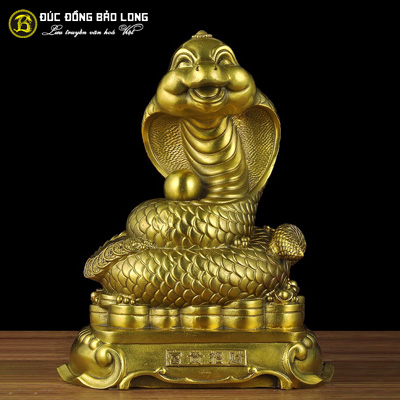 Tượng Đồng Tỵ ( Rắn ) Đế Tiền cao 3 tấc ( 30 cm ) ở Sài Gòn TPHCM