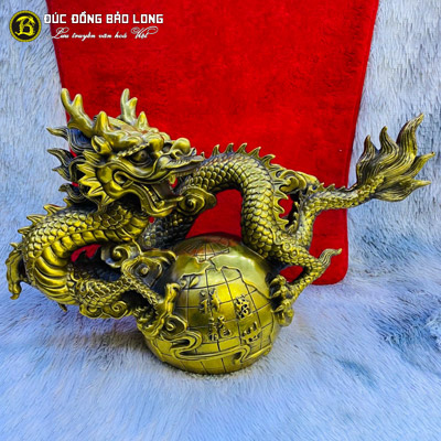 Tượng Đồng Thìn ( Rồng ) Địa Cầu dài 5 tấc ( 54 cm ) ở Sài Gòn TPHCM