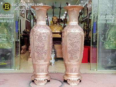 Đôi Lộc Bình Đục Nổi Cảnh Tứ Qúy Bằng Đồng Đỏ cao trên 1m (1m55) tại Sài Gòn TPHCM