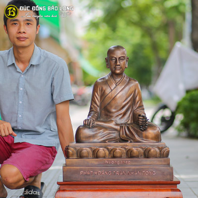 Tượng Đồng Phật Hoàng Trần Nhân Tông cao 7 tấc ( 67 cm ) ở Sài Gòn TPHCM