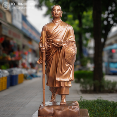 Tượng Đồng Thiền Sư Khương Tăng Hội cao 8 tấc ( 81 cm ) ở Sài Gòn TPHCM