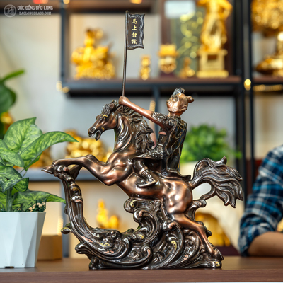 Tượng Đồng Mã Phong Hầu Khảm Tam Khí cao 5 tấc ( 55 cm ) ở Sài Gòn TPHCM