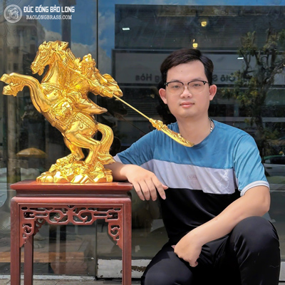 Tượng Đồng Quan Công Cưỡi Ngựa Dát Vàng 9999 cao 5 tấc ( 50 cm ) ở Sài Gòn TPHCM