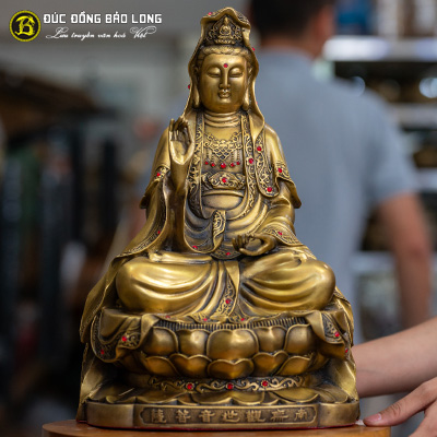  Tượng Đồng Phật Bà Quan Âm ngồi bệ cao 4 tấc ( 39 cm ) ở Sài Gòn TPHCM