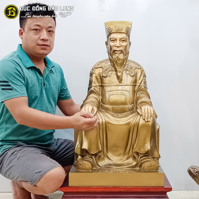 Tượng Đồng Sơn Thần tại Sài Gòn TPHCM