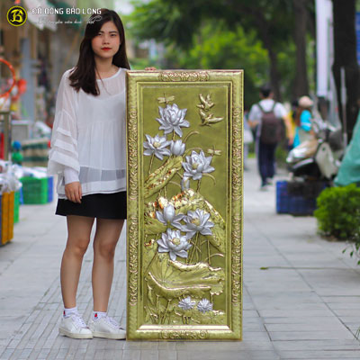 Tranh Đồng Hoa Sen tô màu cánh sen khung liền đồng 1m07x55cm tại Sài Gòn TPHCM