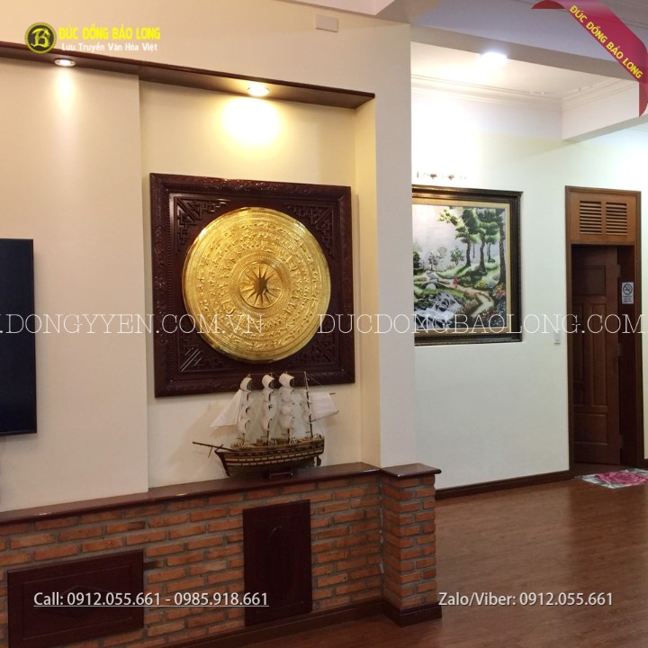 Tranh Mặt Trống Đồng Mạ Vàng Cho Biệt Thự Mộc Lan Đà Lạt tại Sài Gòn TPHCM