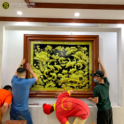 Tranh Đồng Cửu Ngư Quần Tụ Mạ Vàng Khung Gụ 1m7x1m4 tại Sài Gòn TPHCM