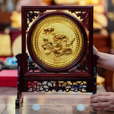 Tranh Hoa Sen Mạ Vàng Để Bàn Trang Trí tại Sài Gòn TPHCM
