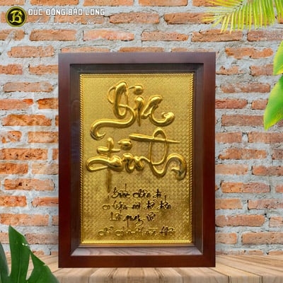 Tranh Chữ Gia Đình Bằng Đồng Mạ Vàng Khổ 28cmx38cm tại Sài Gòn TPHCM