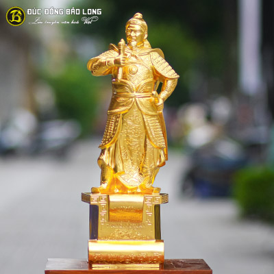 Tượng Đồng Trần Hưng Đạo bệ thuyền Dát Vàng 9999 cao 4 tấc (42 cm) ở Sài Gòn TPHCM