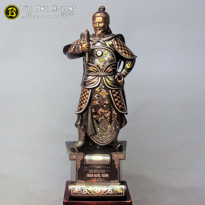 Tượng Đồng Trần Hưng Đạo bệ thuyền khảm tam khí 7 tấc (69 cm) tại Sài Gòn TPHCM