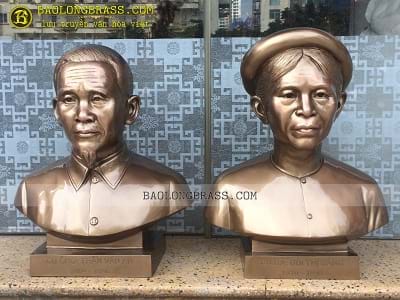 Đúc Tượng Chân Dung Cụ Ông Cụ Bà Bằng Đồng 42cm