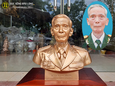 Đúc Tượng Chân Dung Cụ Ông Nguyễn Văn Thường Bằng Đồng Cao 42cm